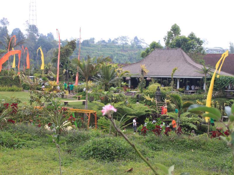 Warung Rekreasi Bedugul Hotel Zewnętrze zdjęcie